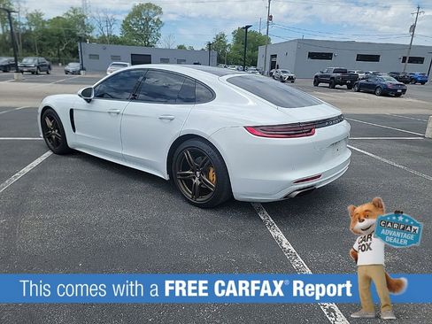 Used 2018 Porsche Panamera 4 AWD/4WD image 3