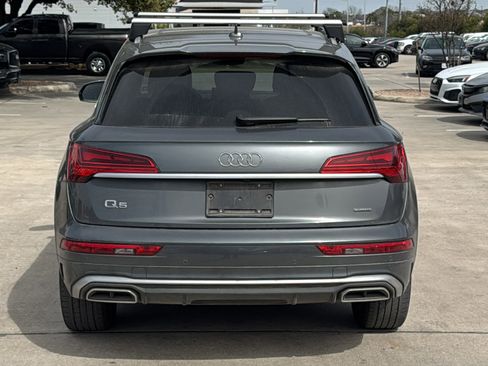 Used 2023 Audi Q5 2.0T Premium w/ Convenience Package image 6