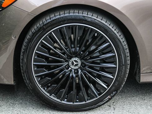 New 2026 Mercedes-Benz E 350 4MATIC Sedan image 11