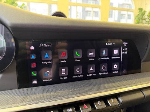 Used 2022 Porsche 911 Turbo image 43