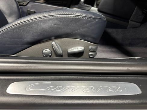 Used 2005 Porsche 911 Carrera image 21