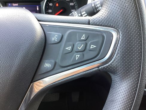 Used 2020 Chevrolet Equinox LT FWD image 6