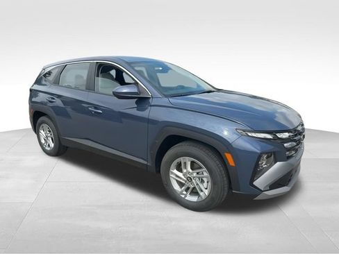New 2026 Hyundai Tucson SE FWD image 2