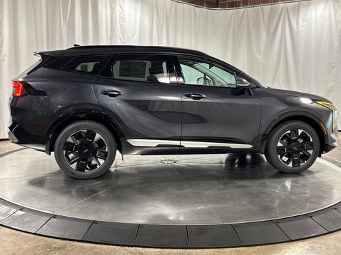 New 2026 Kia Sportage SX AWD/4WD image 9