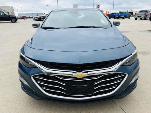 Used 2024 Chevrolet Malibu LT FWD image 30