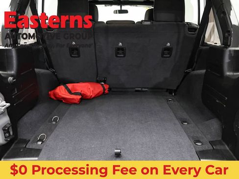 Used 2021 Jeep Wrangler Unlimited Sport AWD/4WD image 9