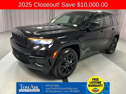 New 2025 Jeep Grand Cherokee Altitude
