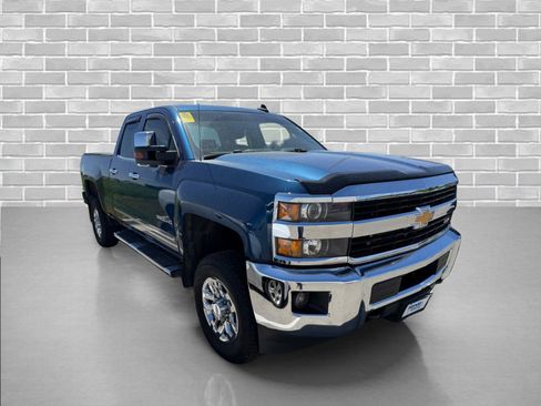 Used 2016 Chevrolet Silverado 2500 LTZ w/ Z71 Package, Off-Road AWD/4WD image 3
