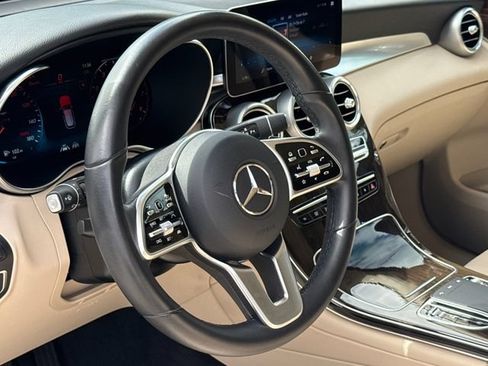 Used 2021 Mercedes-Benz GLC 300 4MATIC image 18