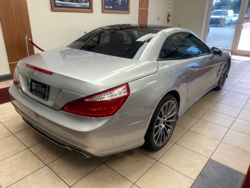 Used 2013 Mercedes-Benz SL 550 image 6