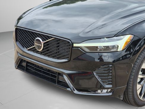 Used 2026 Volvo XC60 B5 Plus w/ Climate Package AWD/4WD image 34