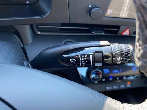 New 2026 Hyundai Elantra Sport FWD image 33