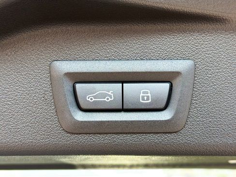 New 2026 BMW X5 xDrive40i w/ M Sport Package image 12