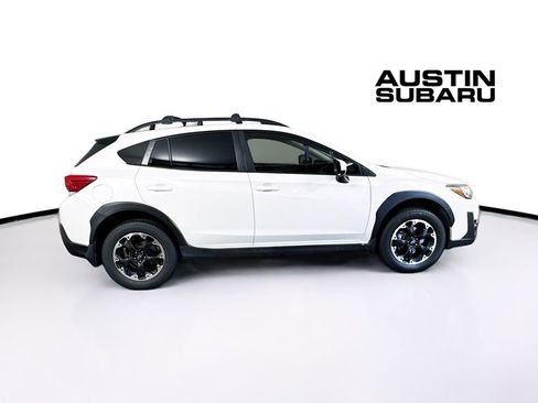 Used 2021 Subaru Crosstrek 2.0i Premium w/ Moonroof Package AWD/4WD image 8
