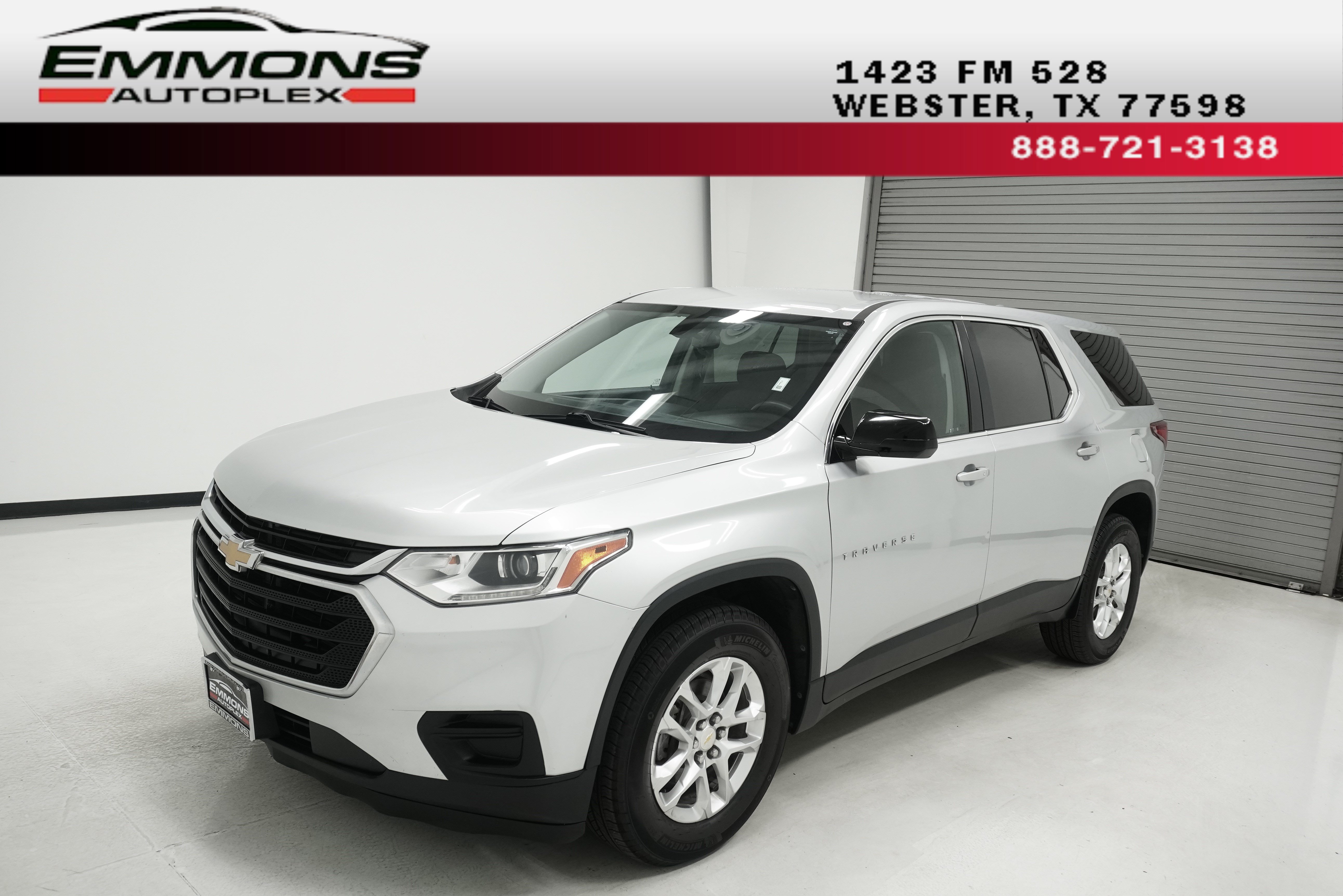 Used 2019 Chevrolet Traverse LS FWD image 1