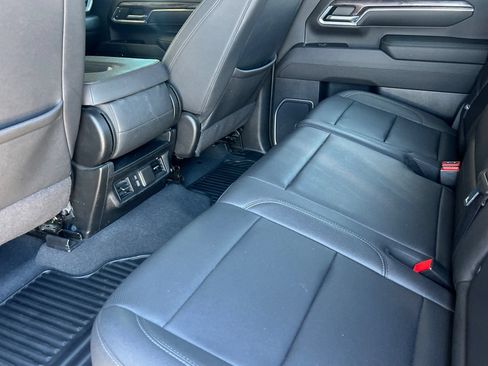 Used 2024 Chevrolet Silverado 2500 LTZ AWD/4WD image 12