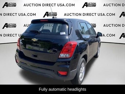 Used 2020 Chevrolet Trax LS FWD image 8