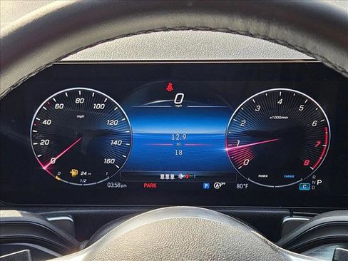 Used 2025 Mercedes-Benz GLB 250 image 11