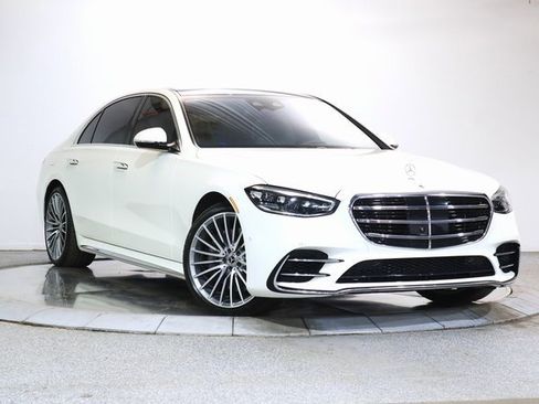 Used 2023 Mercedes-Benz S 580 4MATIC Sedan image 1