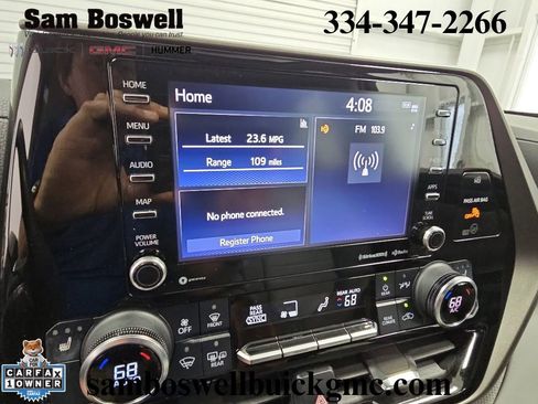 Used 2022 Toyota Highlander XLE FWD image 13