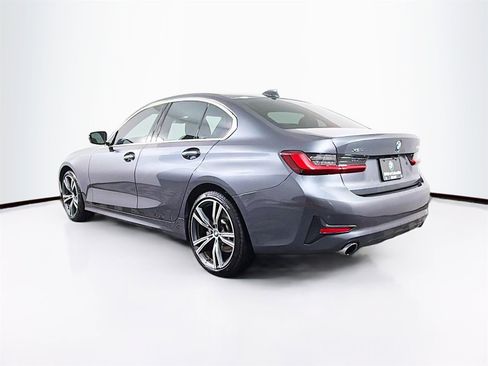 Used 2022 BMW 330i xDrive 330i xDrive w/ Premium Package image 5