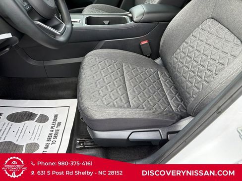 Certified 2026 Nissan Kicks SV FWD image 12