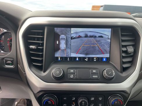 Used 2023 GMC Acadia SLT w/ Technology Package image 25