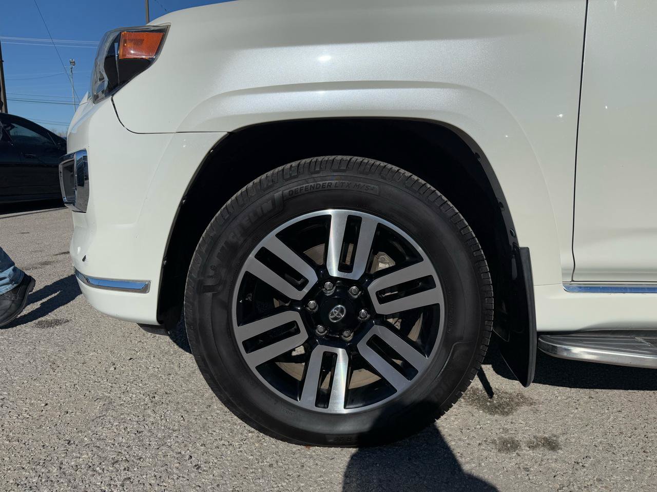 Used 2016 Toyota 4Runner Limited AWD/4WD image 28