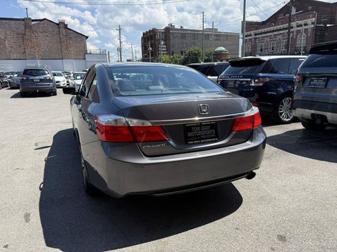 Used 2014 Honda Accord LX image 4