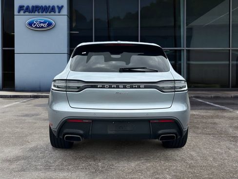 Used 2022 Porsche Macan AWD/4WD image 5