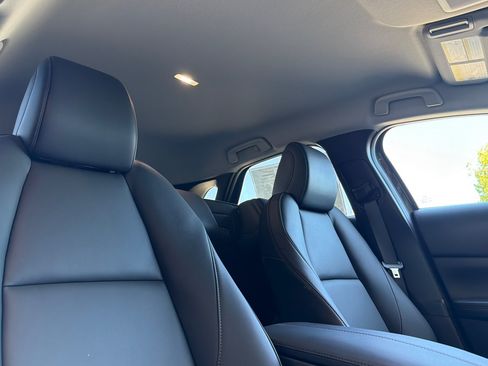 New 2026 MAZDA CX-30 AWD 2.5 S w/ Select Sport Pkg image 17