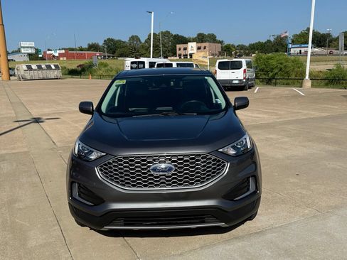 Certified 2024 Ford Edge SEL AWD/4WD image 2