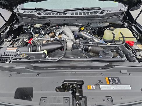 Used 2024 Ford F350 Lariat image 34