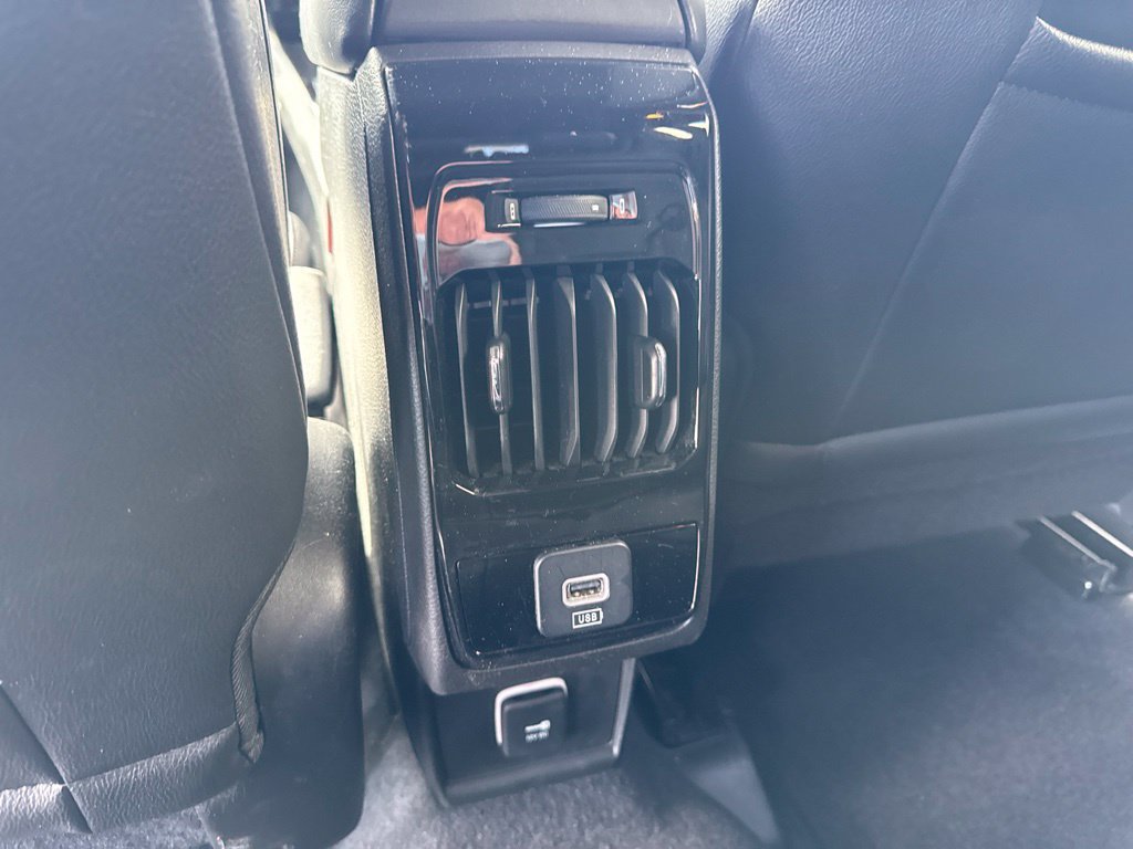 Used 2025 Jeep Compass Limited AWD/4WD image 15