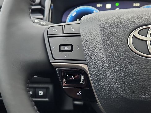 New 2026 Toyota Camry Hybrid image 17