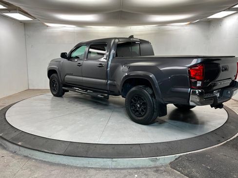 Used 2022 Toyota Tacoma SR5 image 3