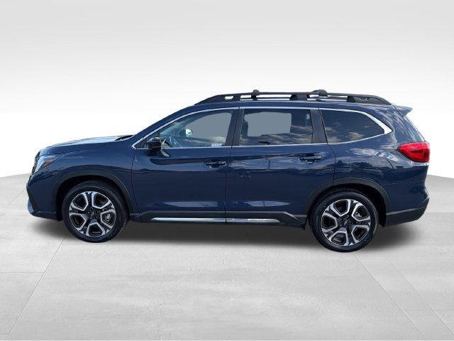 Used 2024 Subaru Ascent Limited w/ Technology Package AWD/4WD image 4