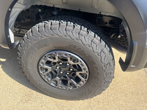 Used 2025 Ford F150 Raptor w/ Equipment Group 803A Raptor R AWD/4WD image 7
