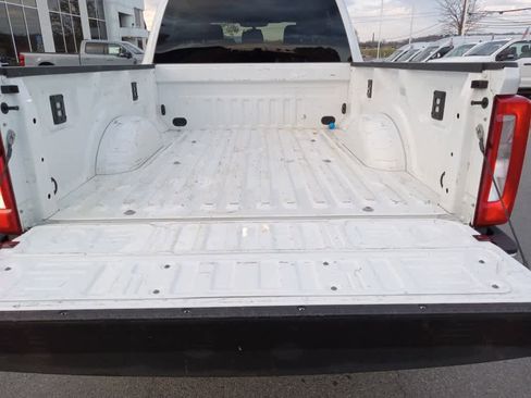 Used 2025 Ford F250 XLT AWD/4WD image 14