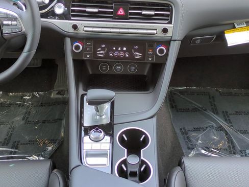 New 2026 Genesis G70 2.5T image 19