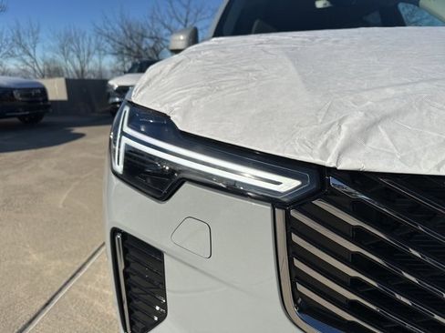 New 2026 Volvo XC90 B6 Ultra image 10