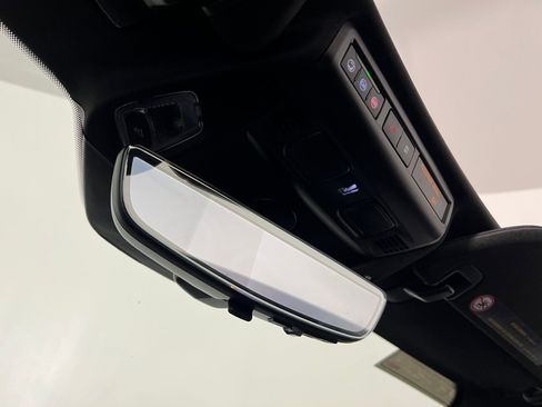 Used 2023 Chevrolet Corvette Stingray Preferred Cpe w/ 2LT image 16