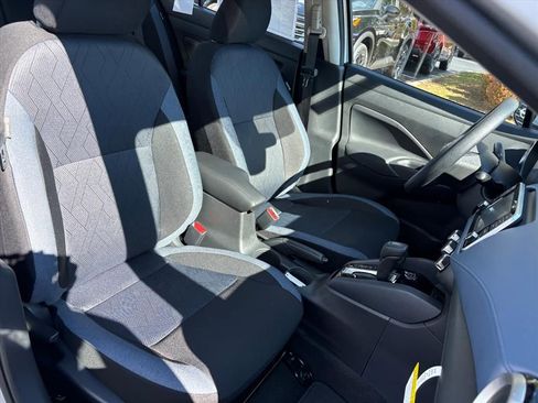 New 2025 Nissan Versa SV w/ Trunk Package image 19