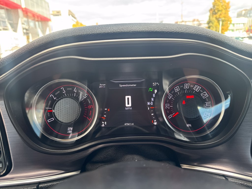 Used 2018 Dodge Challenger R/T w/ Driver Convenience Group RWD image 15