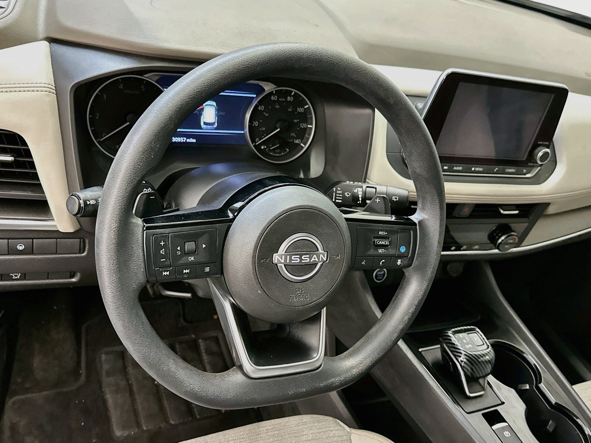 Used 2023 Nissan Rogue SV AWD/4WD image 18