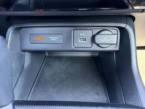 Used 2023 Honda Civic Sport image 25