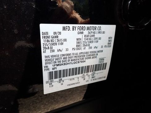 Used 2020 Ford Explorer XLT w/ Equipment Group 202A AWD/4WD image 24