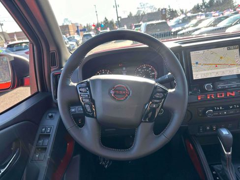 Used 2025 Nissan Frontier Pro-X w/ Pro Premium Package image 14