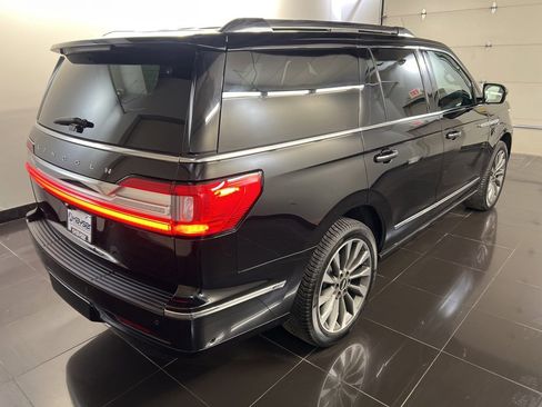Used 2020 Lincoln Navigator Reserve w/ Luxury Package image 6