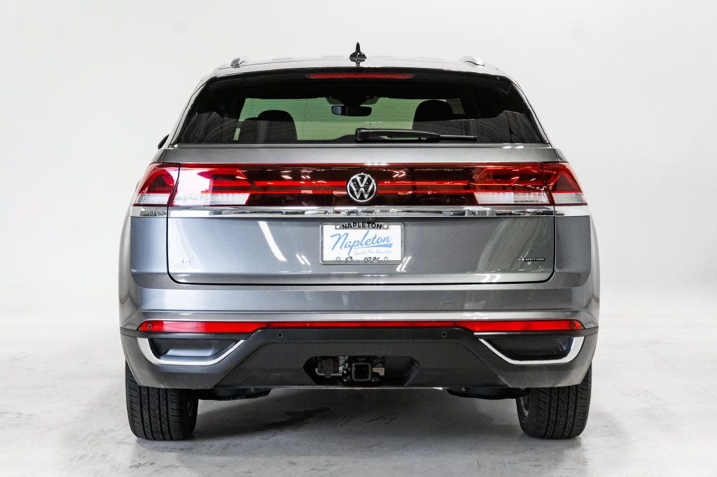 Used 2025 Volkswagen Atlas Cross Sport SE AWD/4WD image 26